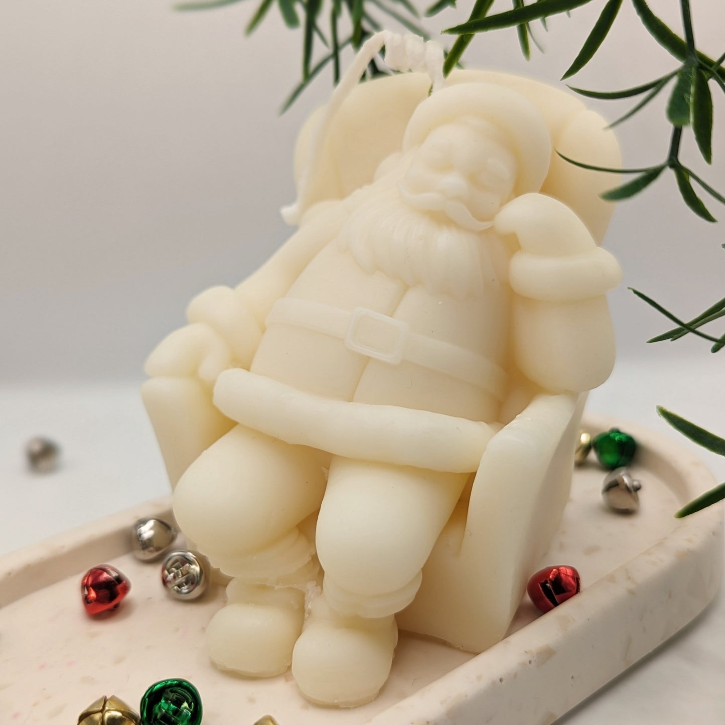 SLEEPY SANTA CANDLE
