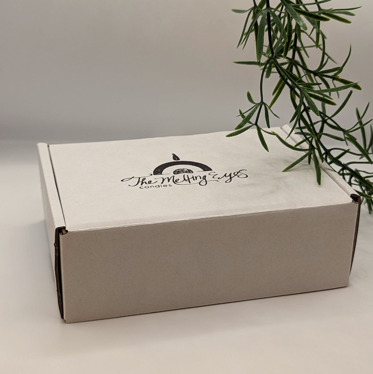 DISCOVERY KIT WITH CANDLE HOLDER