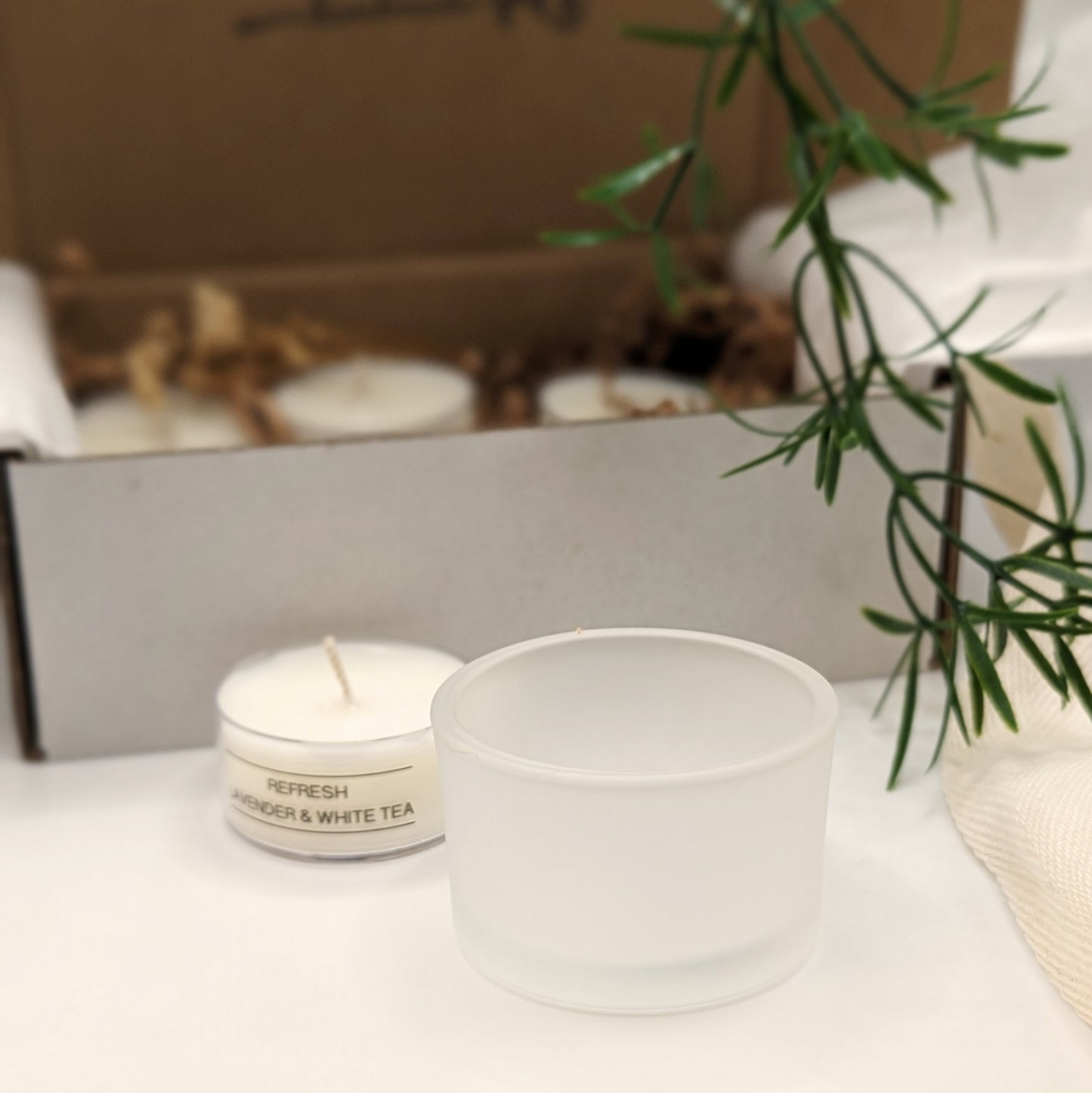 DISCOVERY KIT WITH CANDLE HOLDER