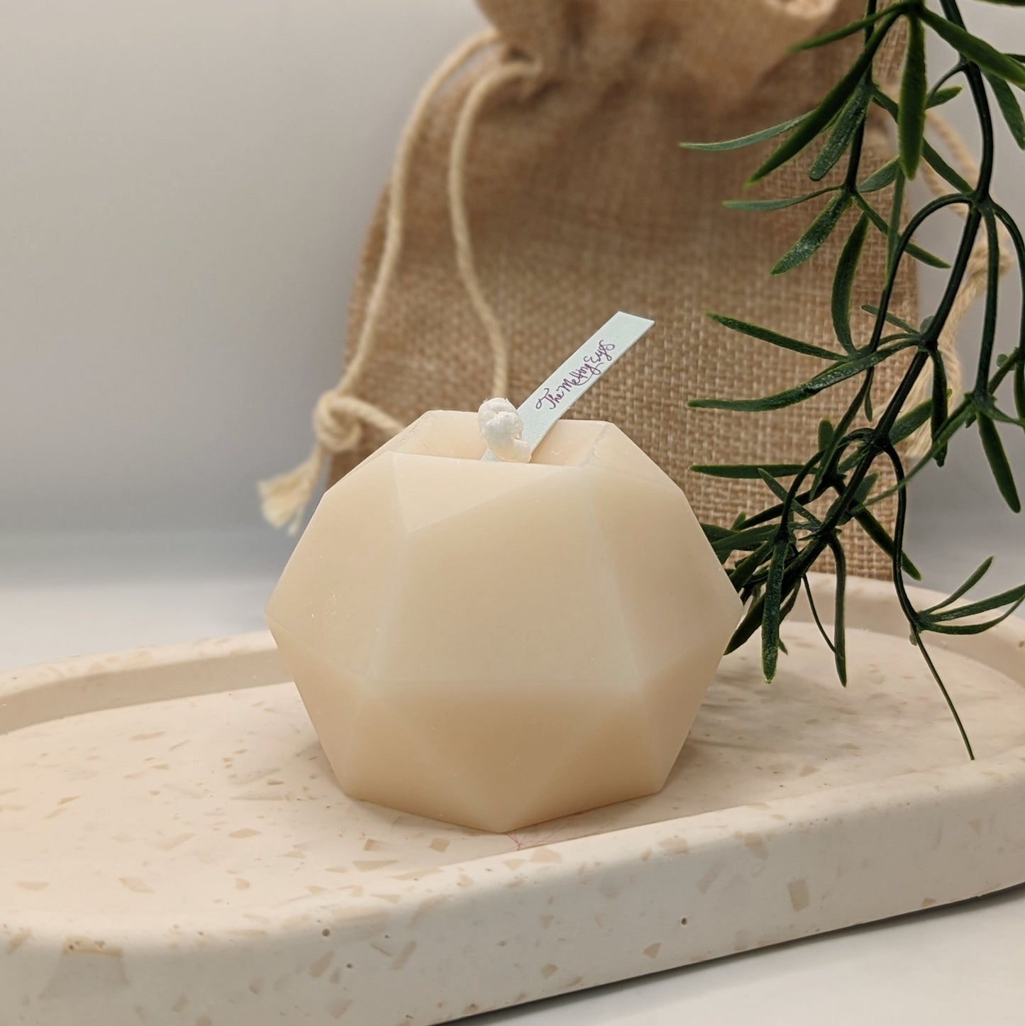 POLYGON CANDLE