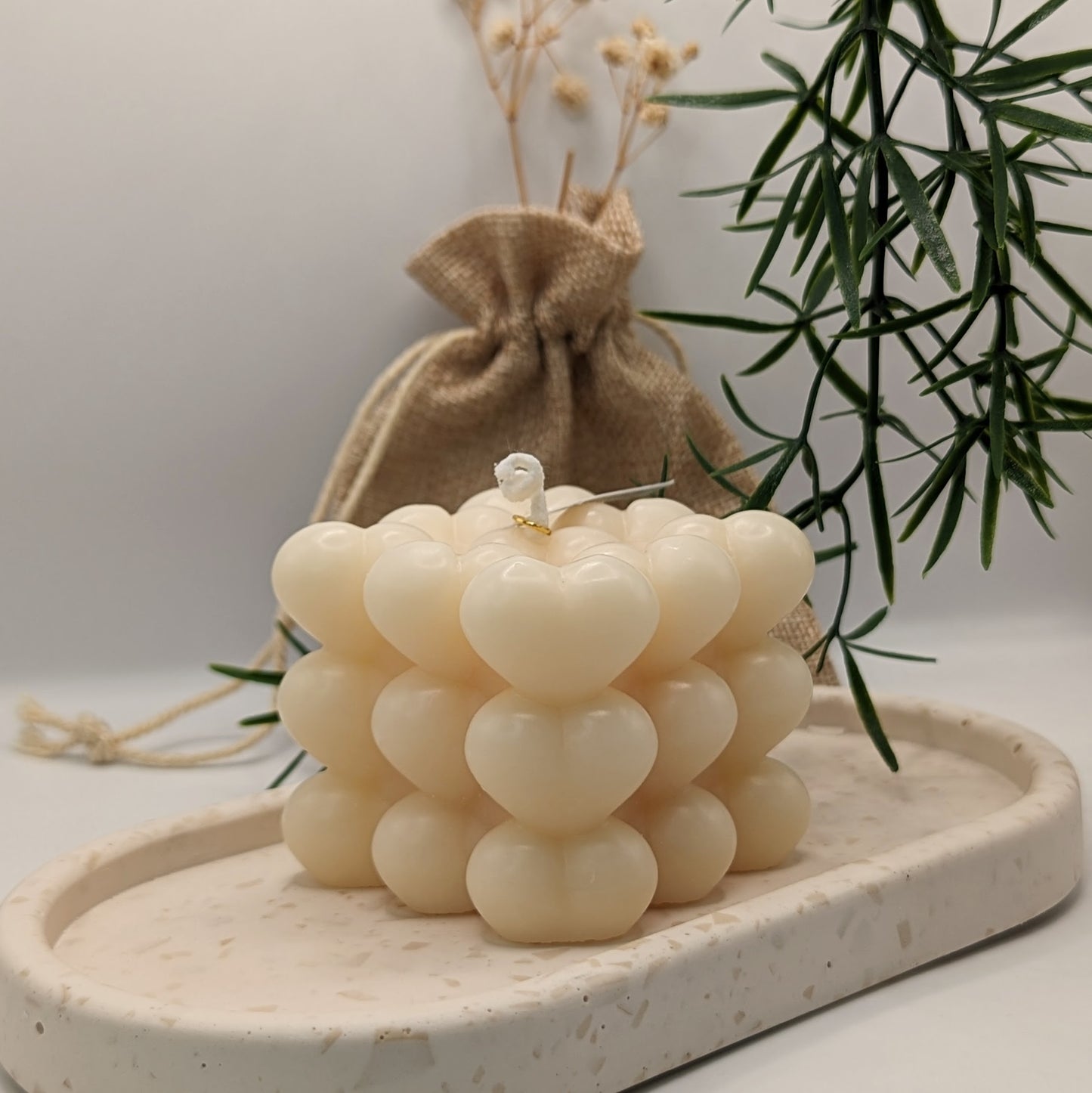 BUBBLE HEART CANDLE