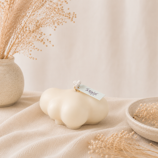 The Melting Eyes Mini Cloud decorative soy candle front view